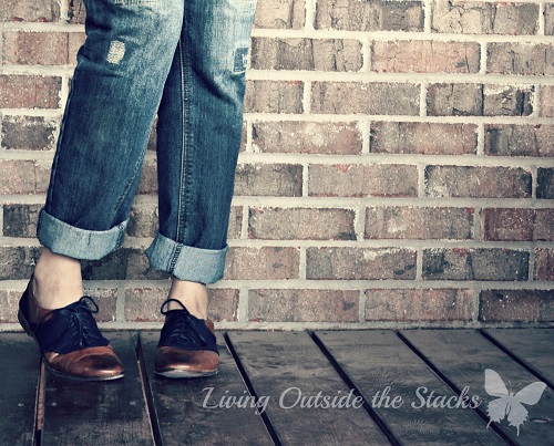 Citron Cardi Geek Tee Jeans and Oxfords {Living Outside the Stacks}