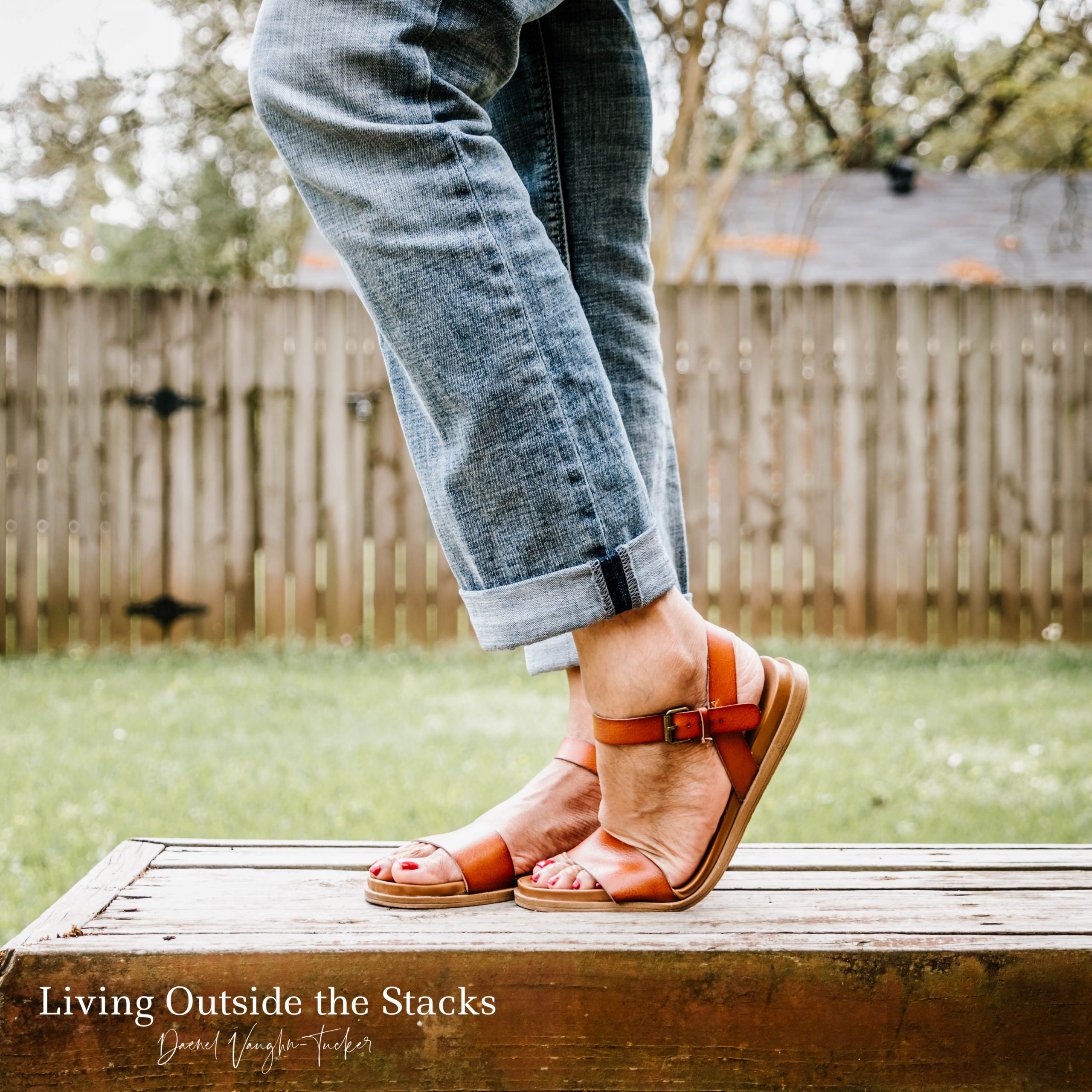Brown Sandals {living outside the stacks} #ShoeStyleSaturday