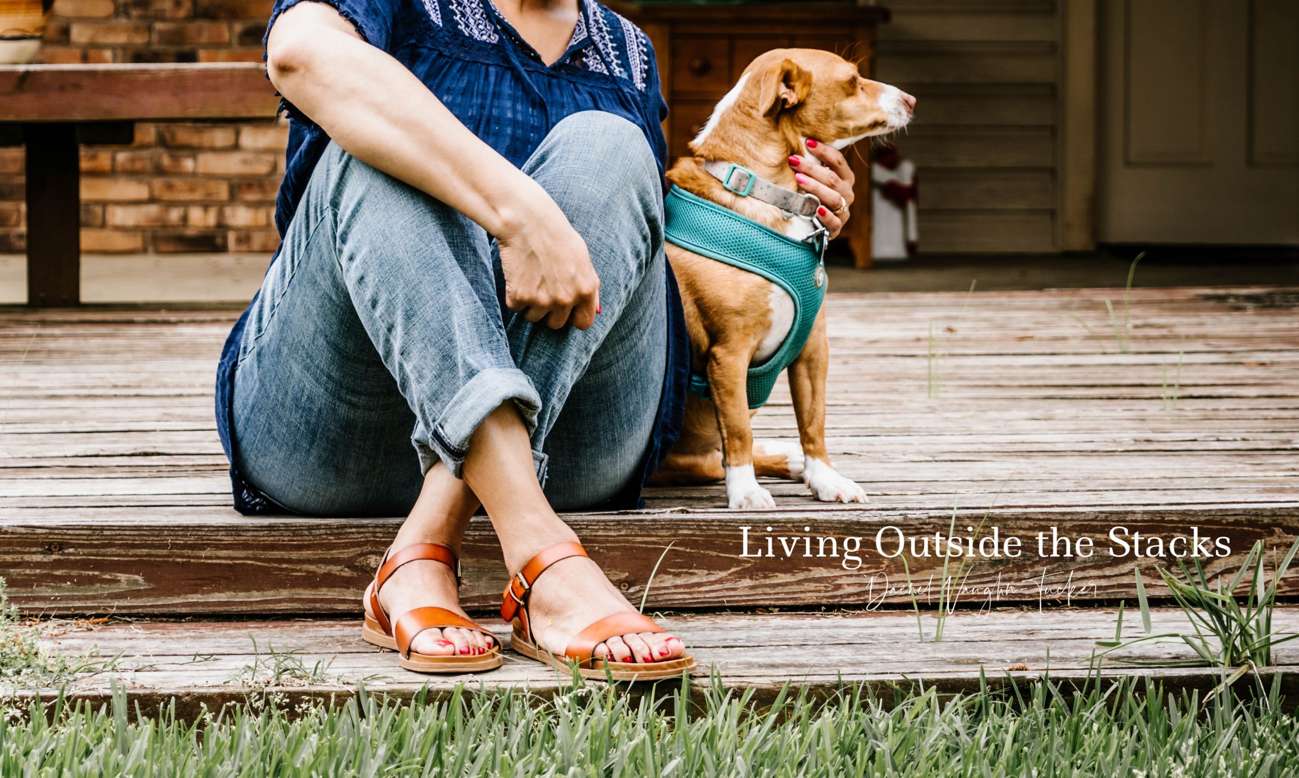 Brown Sandals {living outside the stacks} #ShoeStyleSaturday