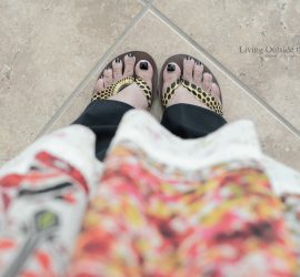 Floral Top Black Pants and Sseko Sandals {living outside the stacks}