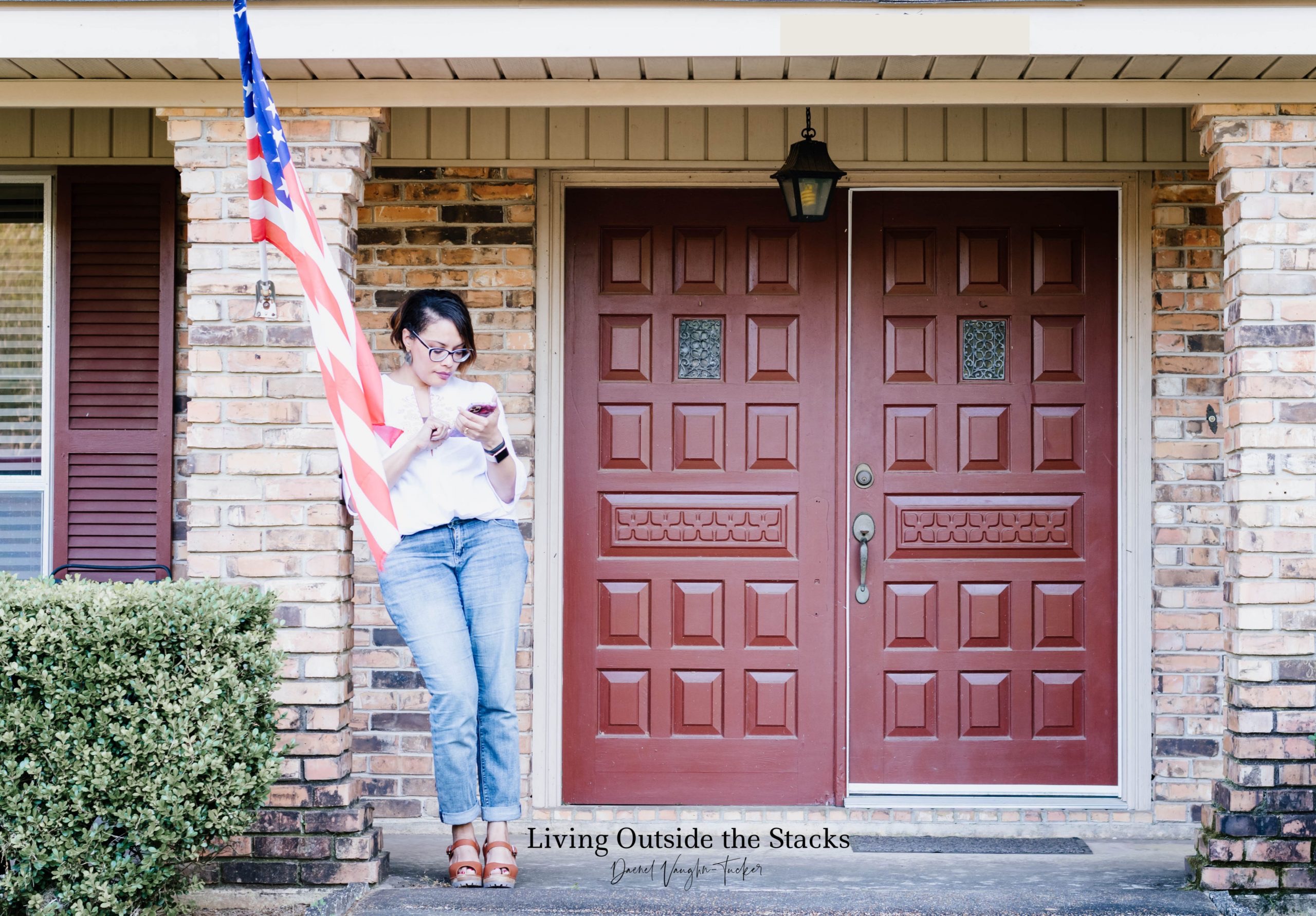 Daenel T {living outside the stacks} 1_30 #OnMyFrontPorch
