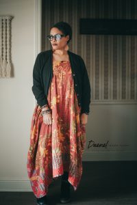 10x10 Wardrobe Challenge {living outside the stacks} Follow @DaenelT on Instagram