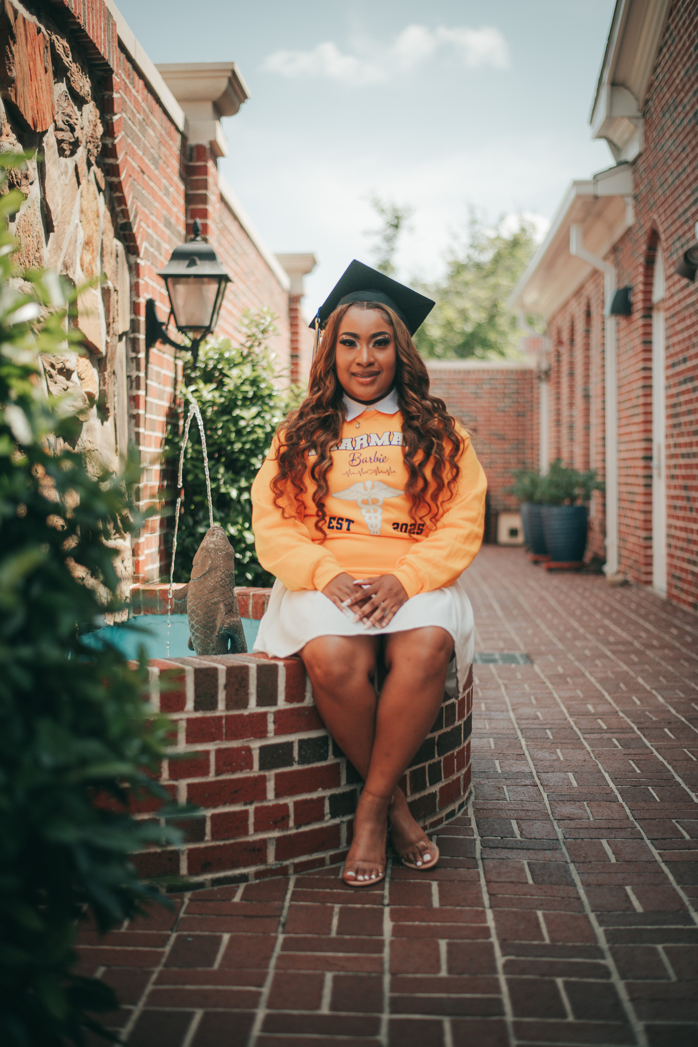 My Photography Project The Graduate {living outside the stacks} {living outside the stacks} Follow @livingoutsidethestacksphoto on Instagram #GraduationPhoto #Photography 