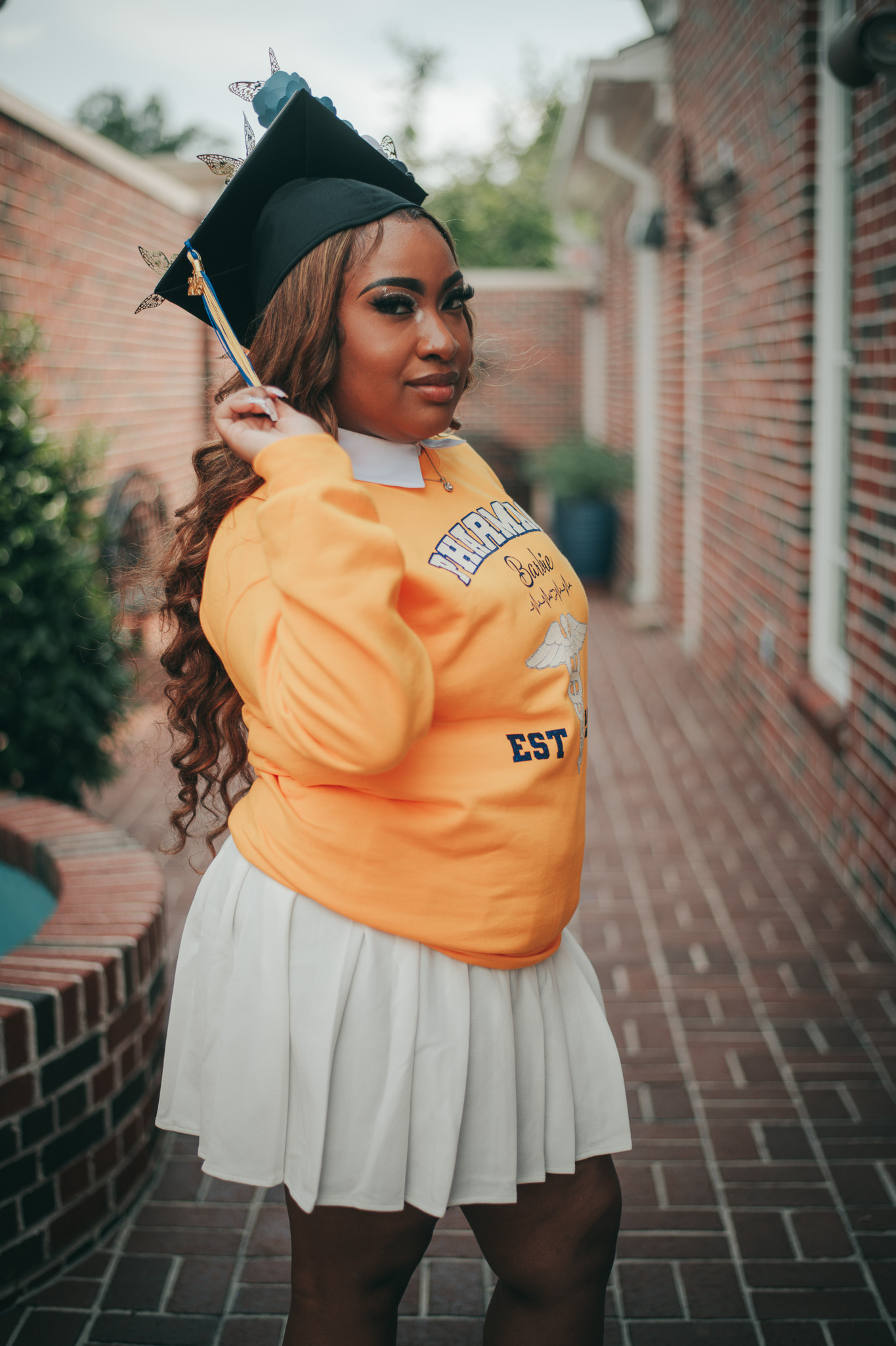 My Photography Project The Graduate {living outside the stacks} {living outside the stacks} Follow @livingoutsidethestacksphoto on Instagram #GraduationPhoto #Photography 