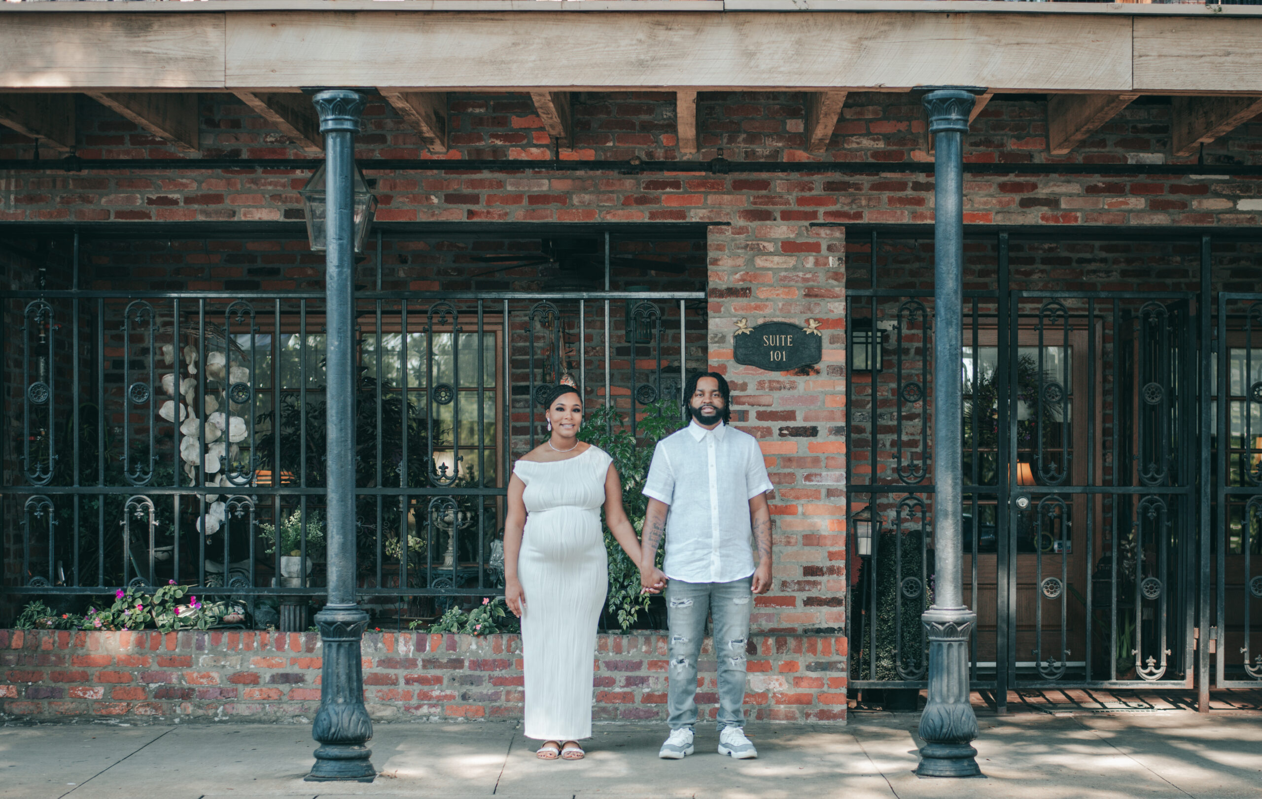 Liz and Colby Maternity {living outside the stacks} Follow @livingoutsidethestacksphoto on Instagram #Cenla #MaternityPhoto #Photography