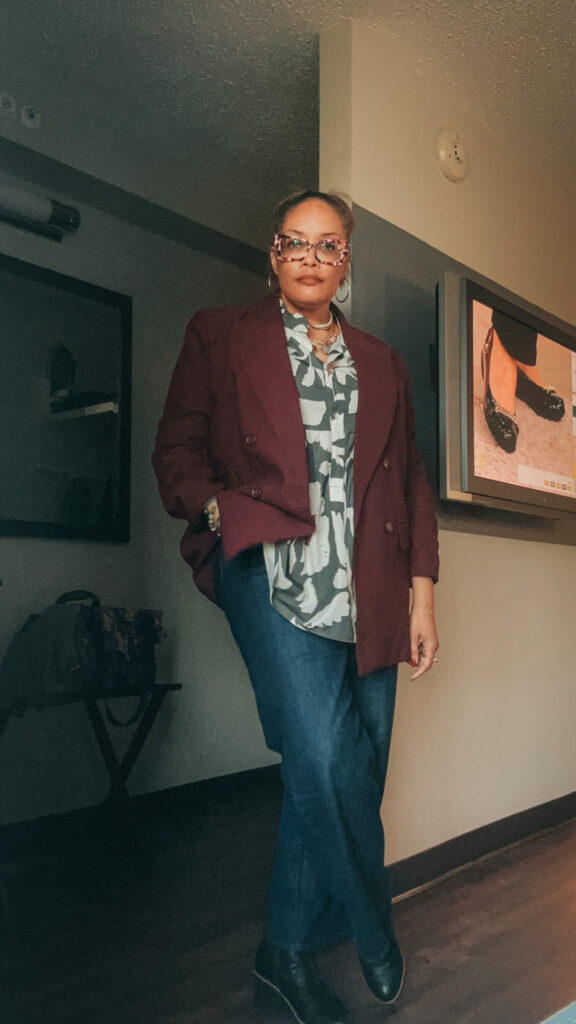 Burgundy Blazer Geometric Floral Top and Jeans {living outside the stacks} Follow @DaenelT on Instagram 001 #Blazer #FloralBlouse #GenX #Jeans #LibrarianStyle #OOTD